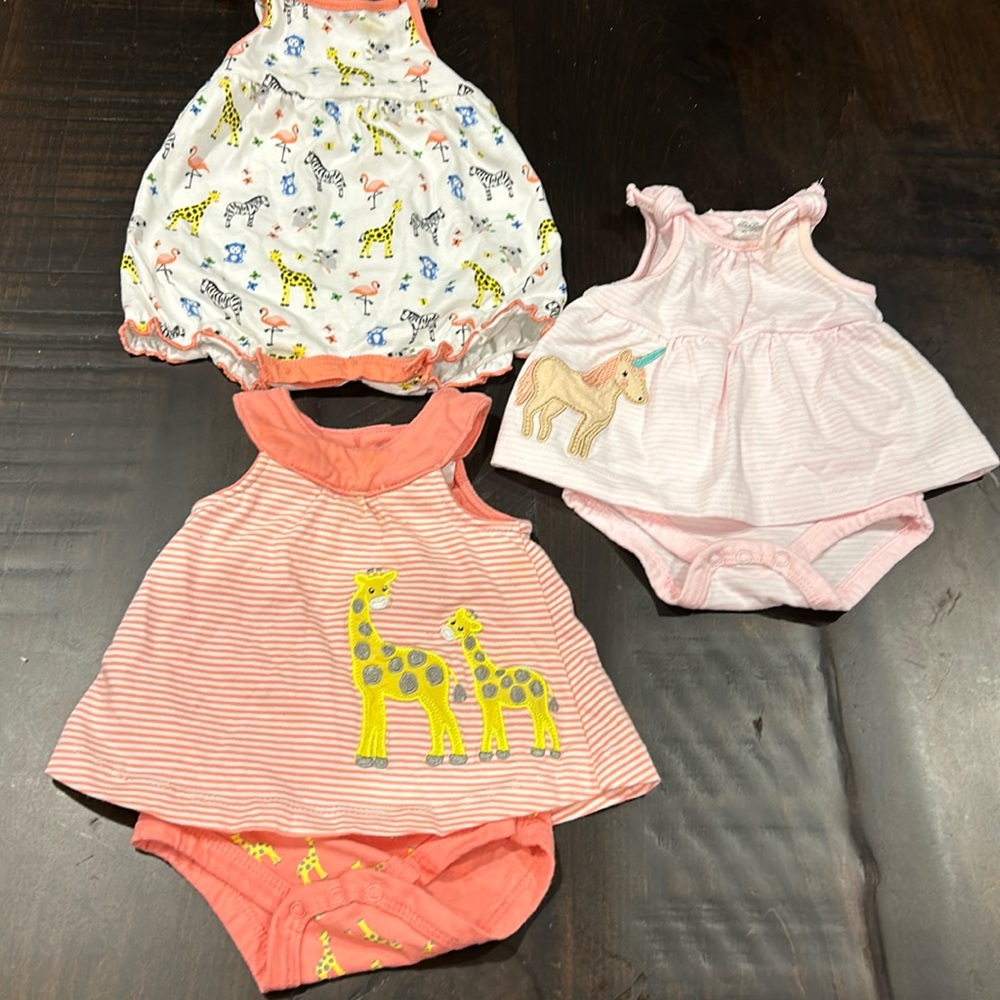 3 Starting Out Outfits Size NB